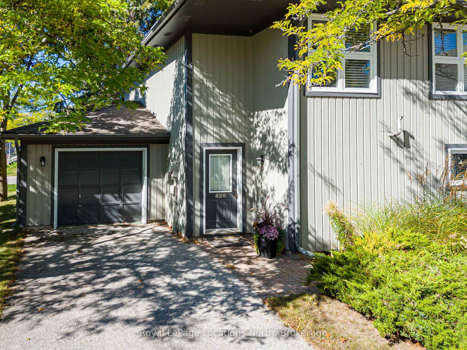 Photo 2 of Unit 1, 820 Suncrest Circle, Collingwood — HOMEH