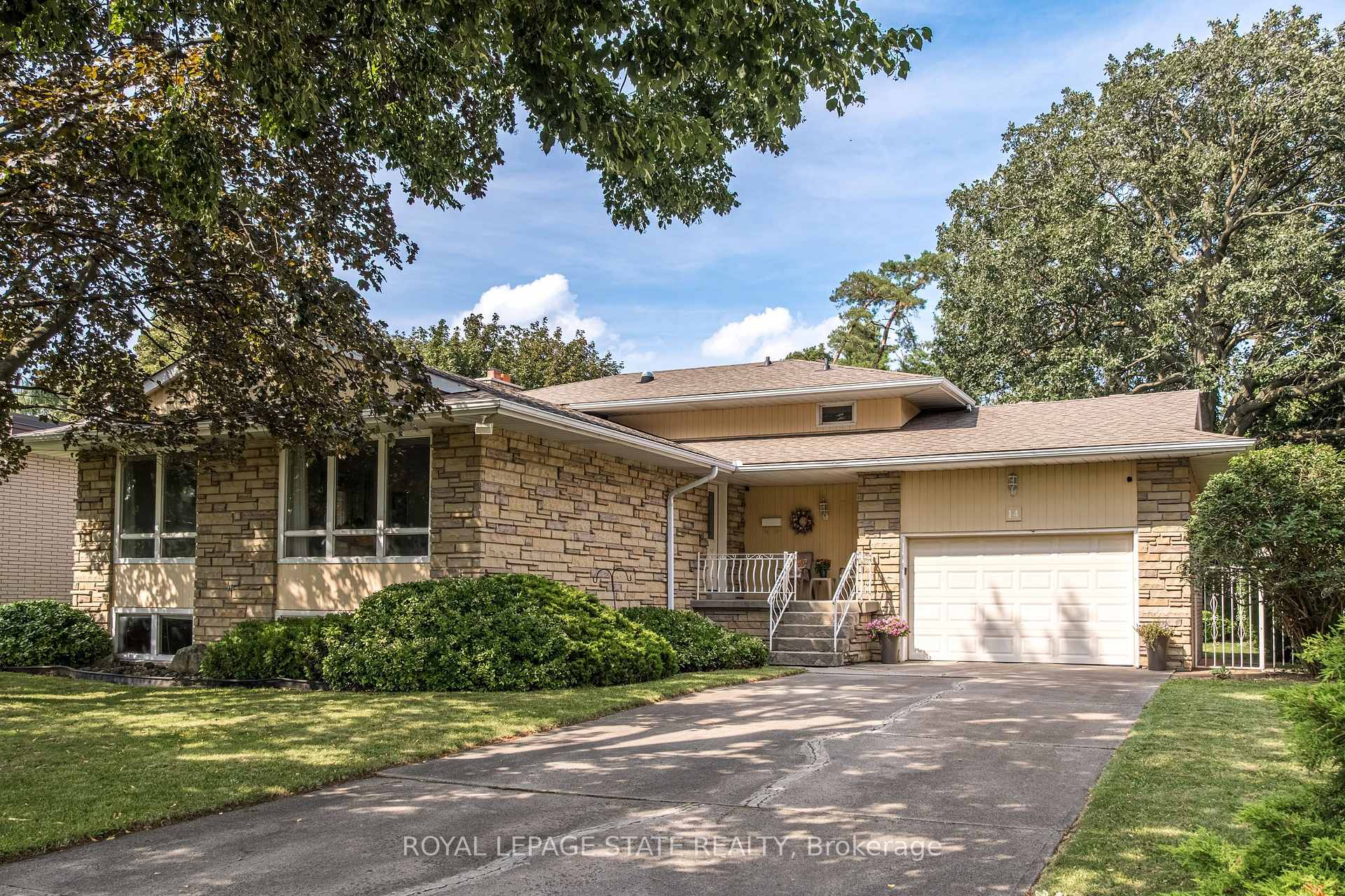Photo of 14 Woodside Drive