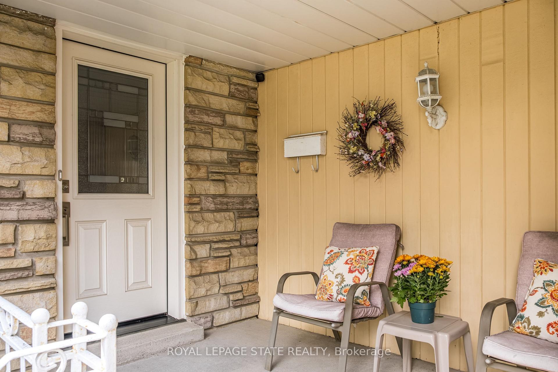 Photo 6 of 14 Woodside Drive, Hamilton, Sherwood — HOMEH