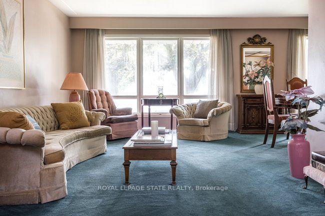 Photo 9 of 14 Woodside Drive, Hamilton, Sherwood — HOMEH