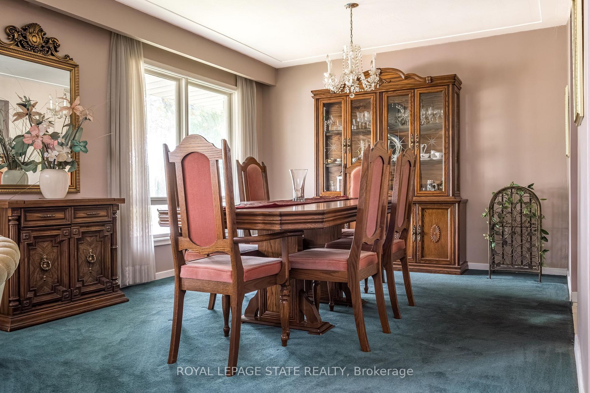 Photo 10 of 14 Woodside Drive, Hamilton, Sherwood — HOMEH