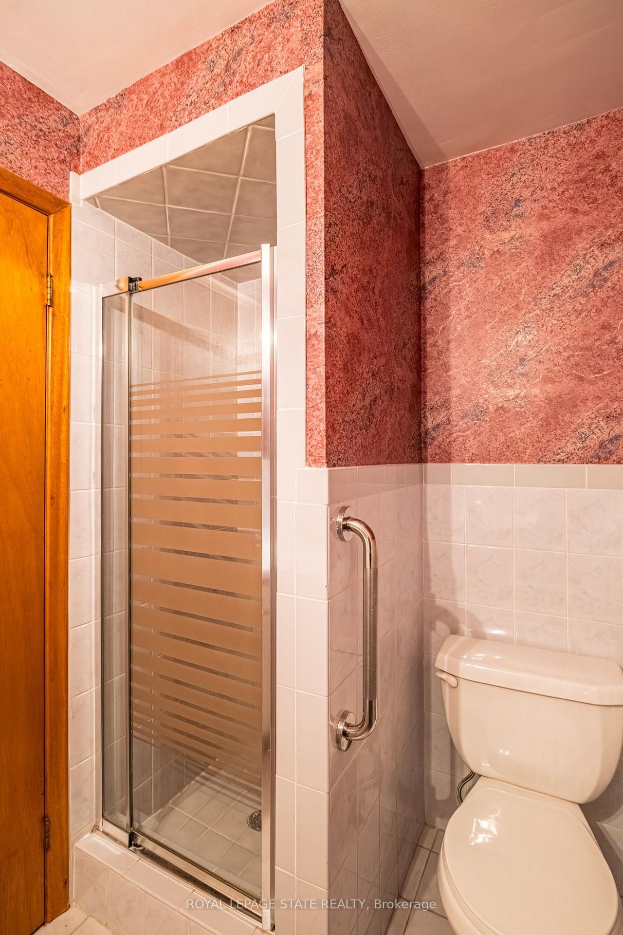 Photo 31 of 14 Woodside Drive, Hamilton, Sherwood — HOMEH