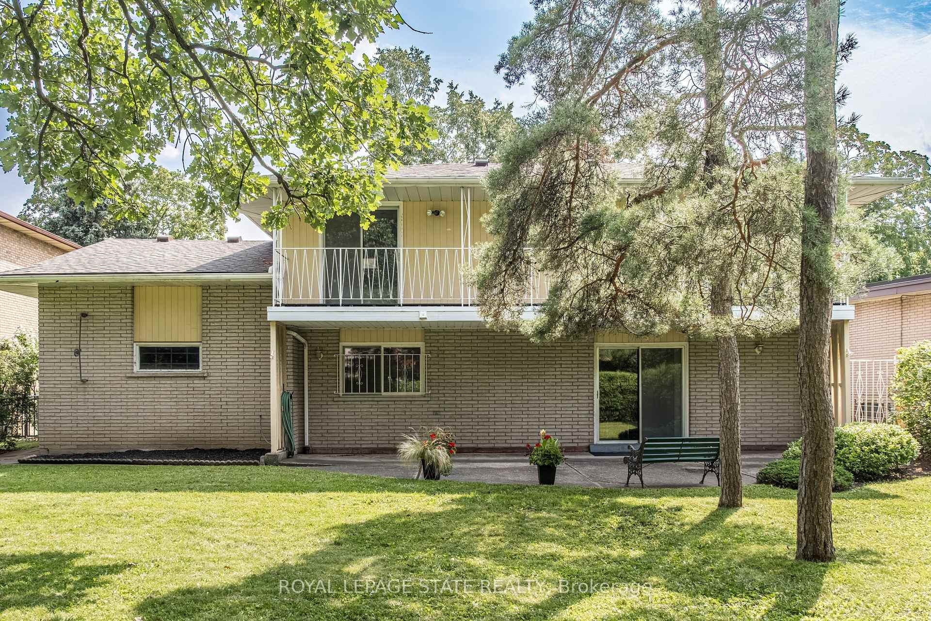 Photo 40 of 14 Woodside Drive, Hamilton, Sherwood — HOMEH