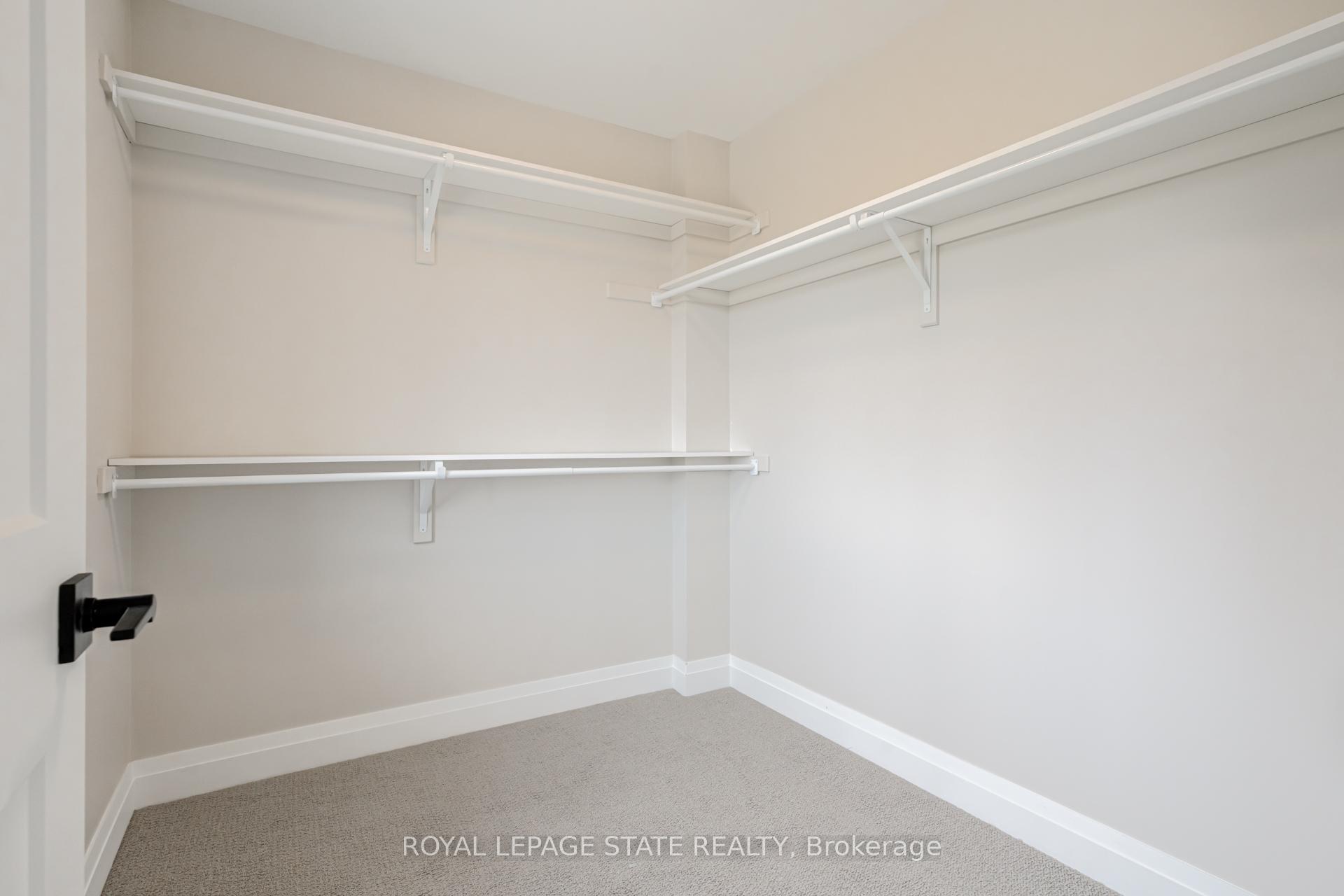 Photo 23 of 39 Norwich Road, Hamilton, Stoney Creek — HOMEH