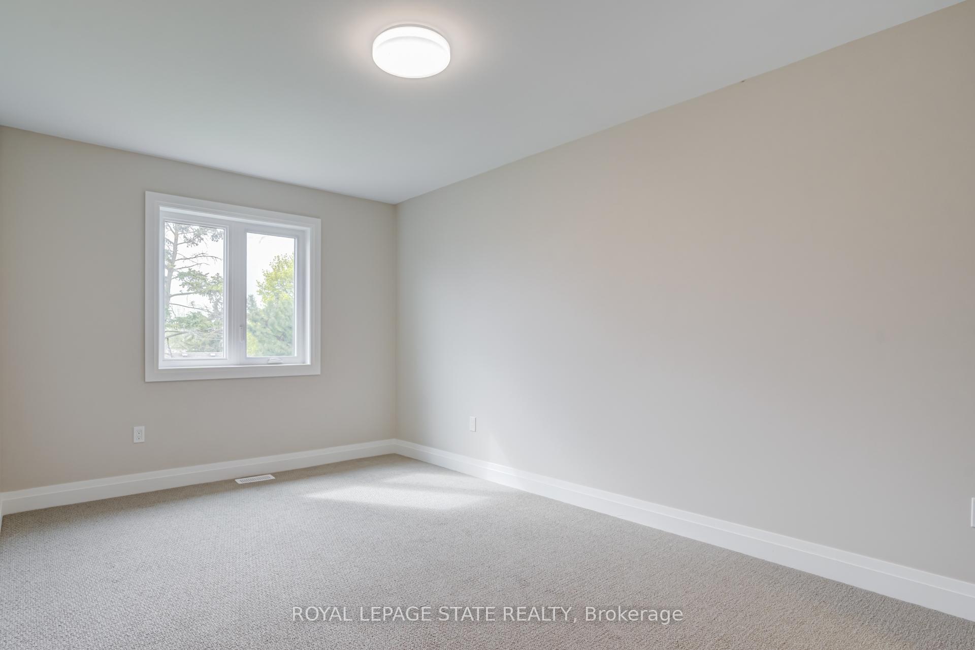 Photo 28 of 39 Norwich Road, Hamilton, Stoney Creek — HOMEH