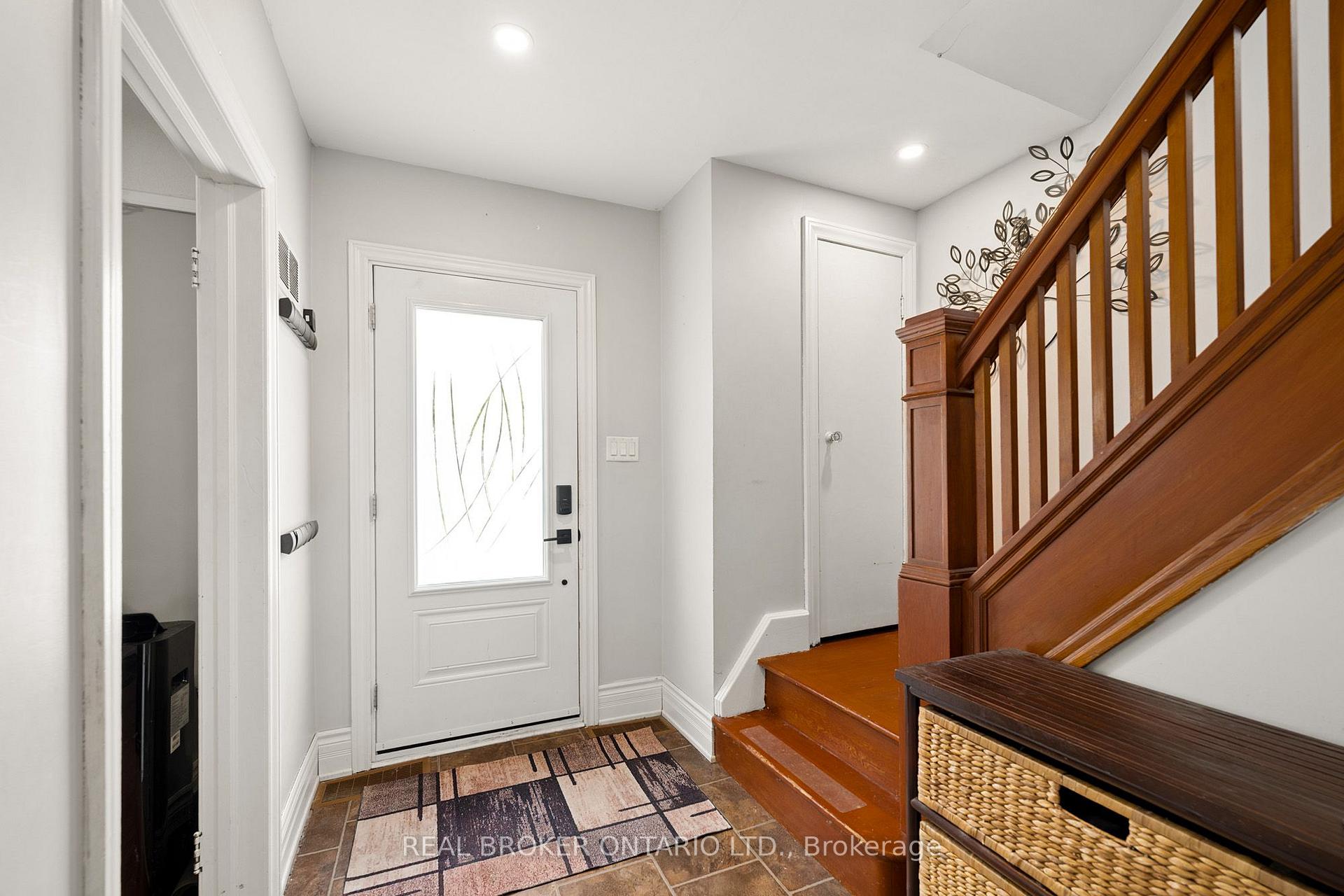 Photo 7 of 69 Talbot Street, Kitchener, Cherry Hill — HOMEH