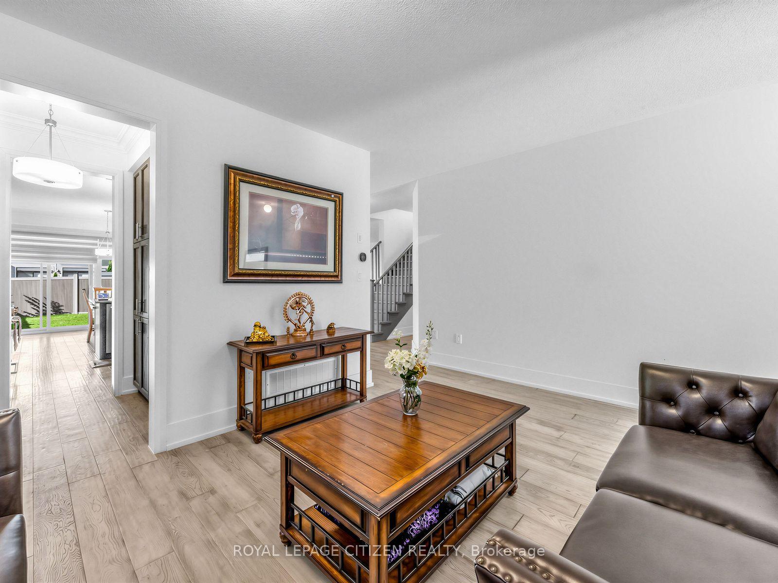Photo 7 of 14 Cryderman Lane, Clarington, Bowmanville — HOMEH