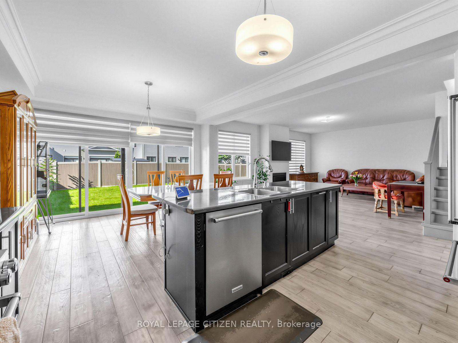 Photo 9 of 14 Cryderman Lane, Clarington, Bowmanville — HOMEH