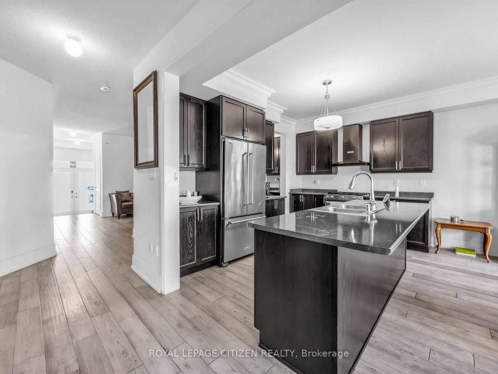 Photo 11 of 14 Cryderman Lane, Clarington, Bowmanville — HOMEH