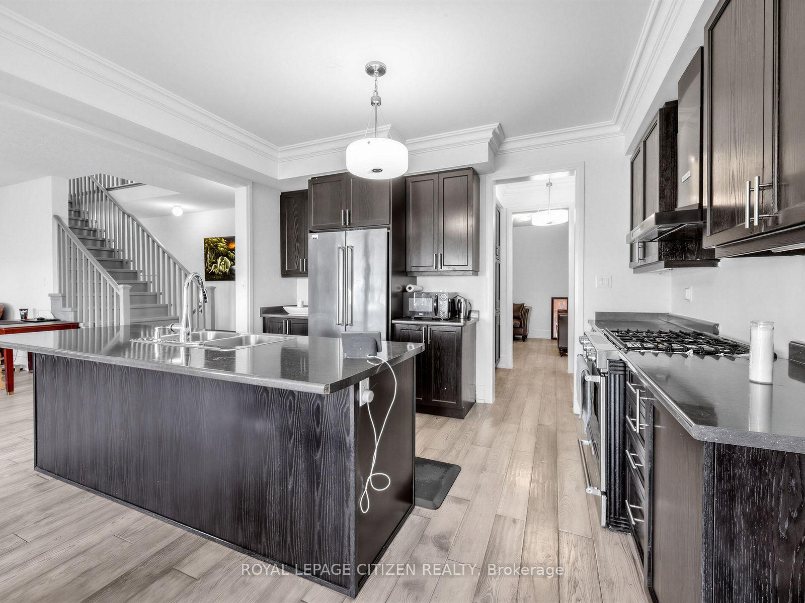 Photo 12 of 14 Cryderman Lane, Clarington, Bowmanville — HOMEH