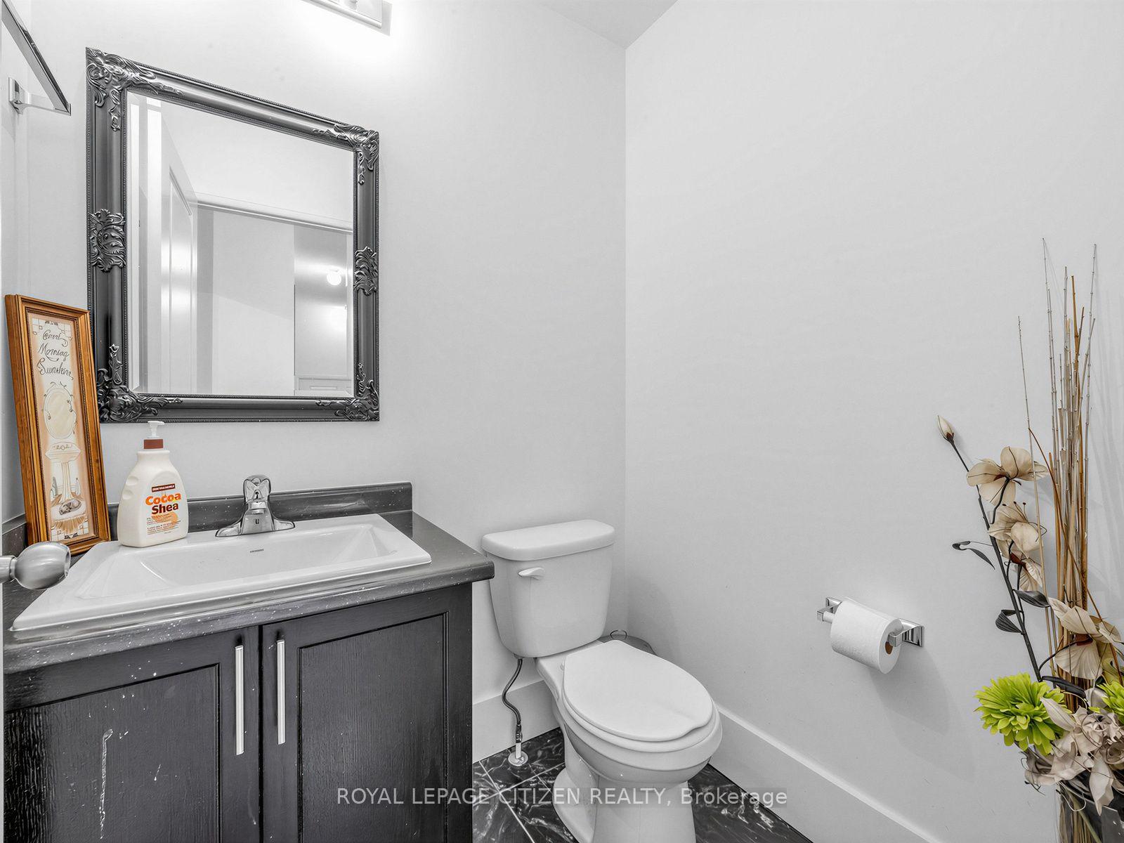 Photo 19 of 14 Cryderman Lane, Clarington, Bowmanville — HOMEH