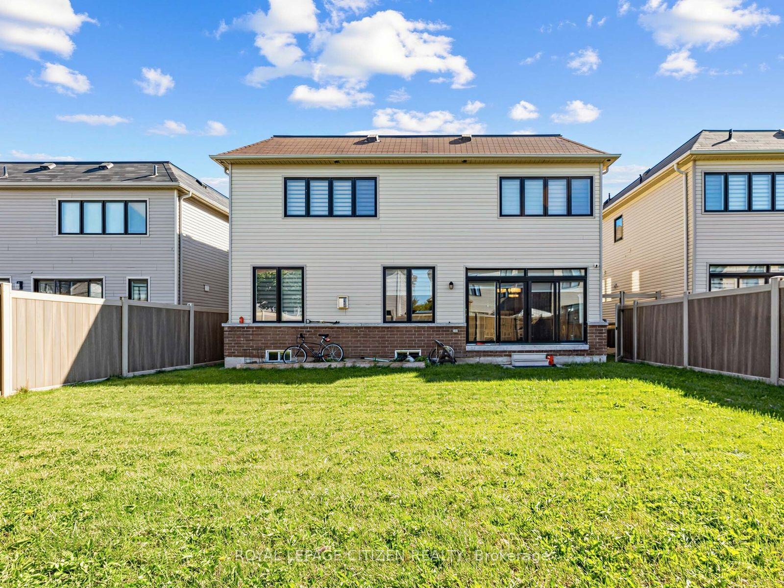 Photo 34 of 14 Cryderman Lane, Clarington, Bowmanville — HOMEH