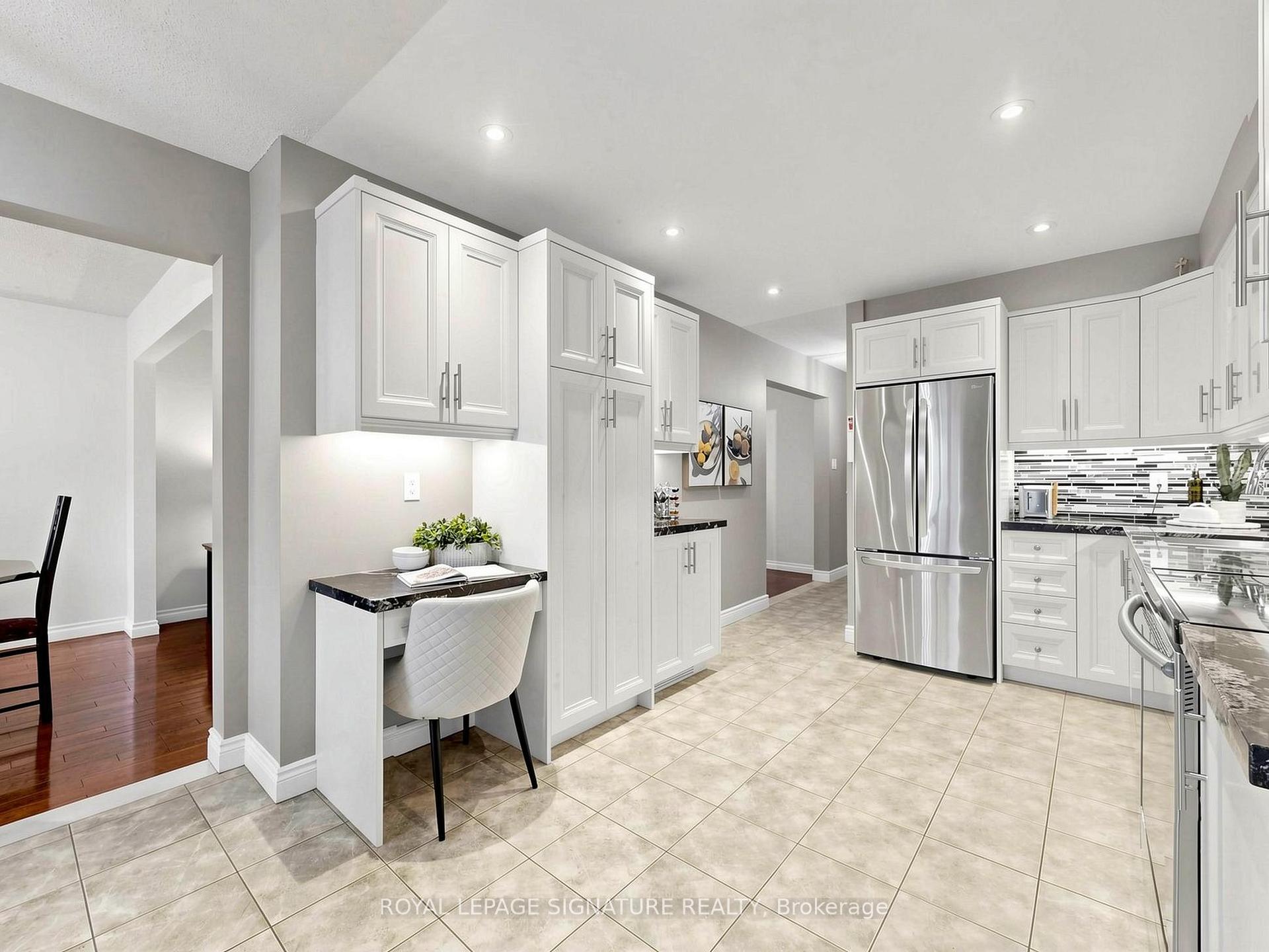 Photo 8 of 83 Empringham Crescent, Markham, Milliken Mills West — HOMEH