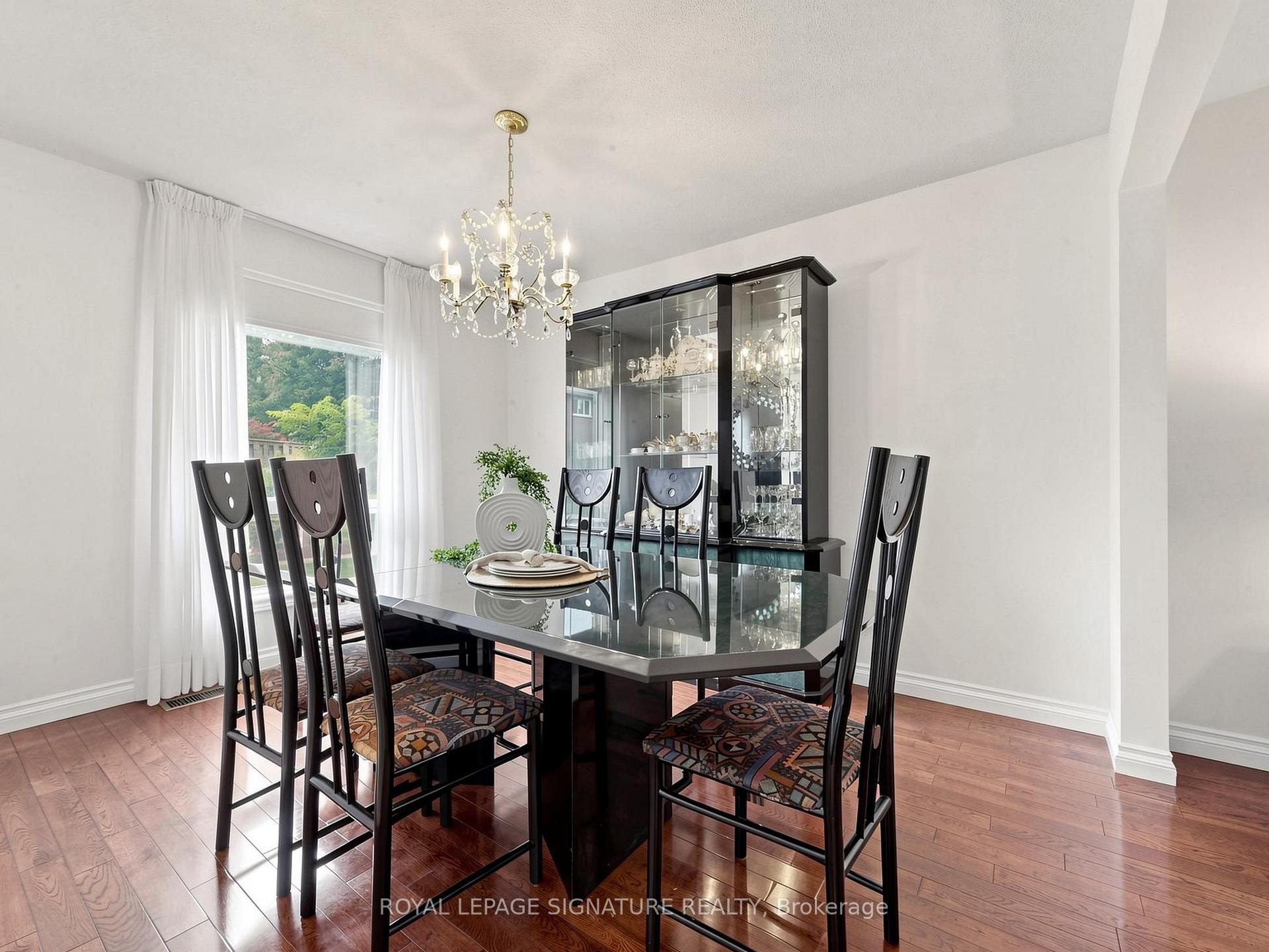 Photo 22 of 83 Empringham Crescent, Markham, Milliken Mills West — HOMEH