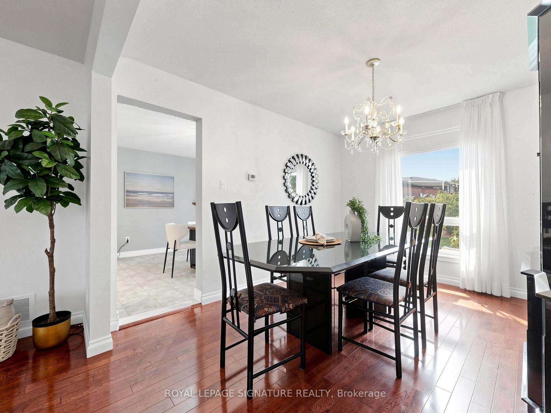 Photo 24 of 83 Empringham Crescent, Markham, Milliken Mills West — HOMEH
