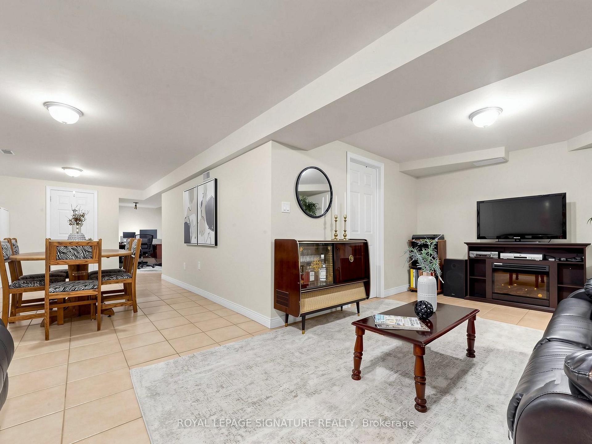 Photo 37 of 83 Empringham Crescent, Markham, Milliken Mills West — HOMEH