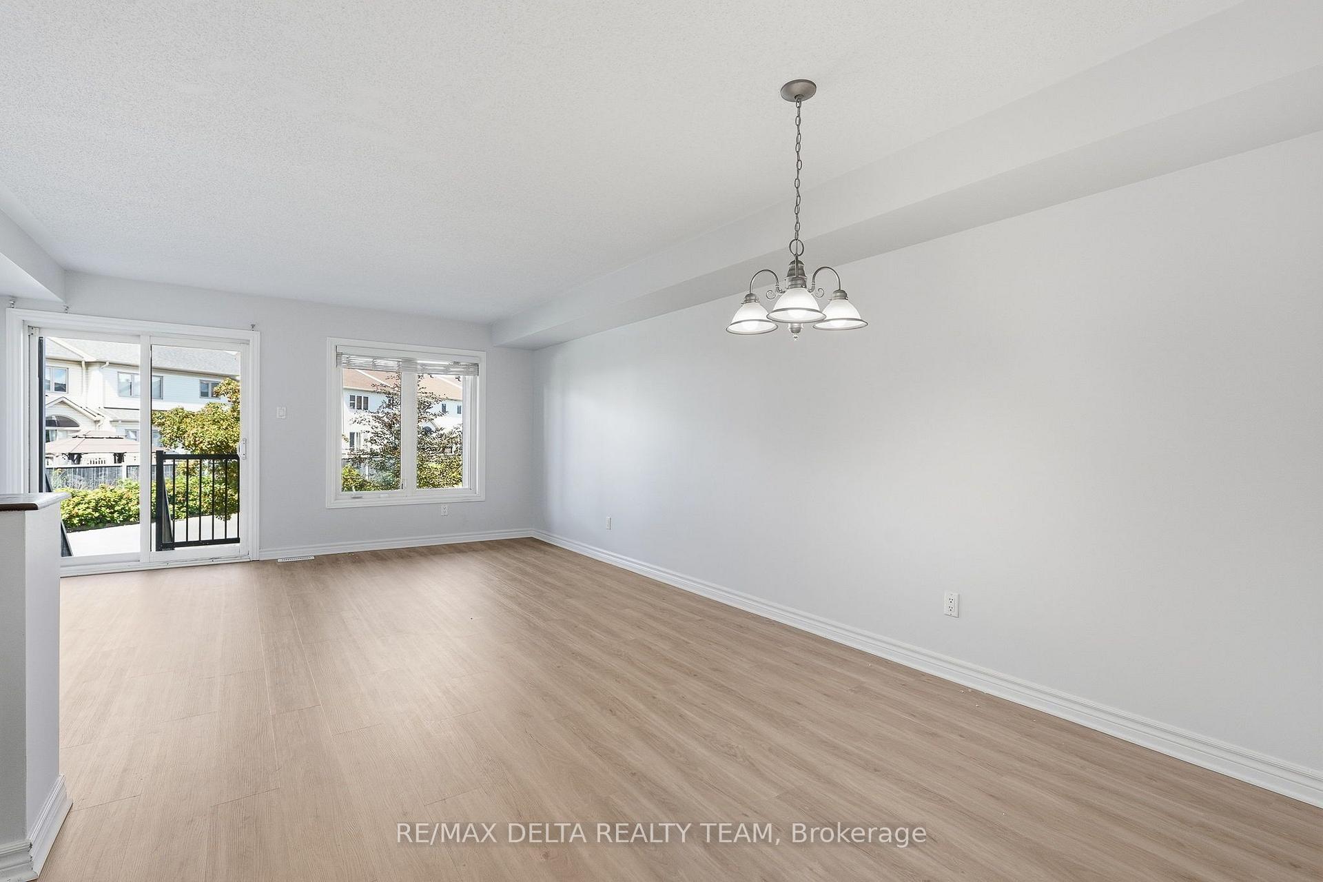 Photo 11 of Unit 121, 2333 Esprit Drive, Ottawa, Avalon East — HOMEH