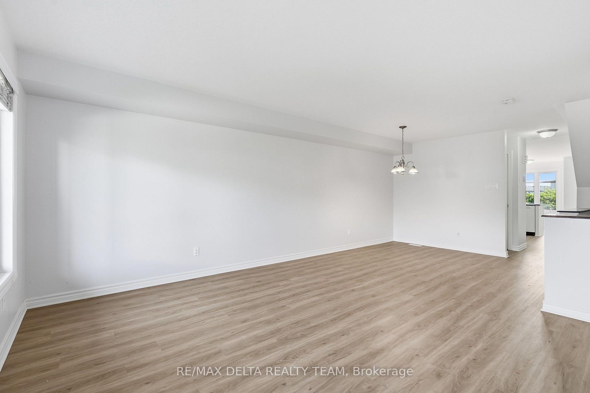 Photo 17 of Unit 121, 2333 Esprit Drive, Ottawa, Avalon East — HOMEH