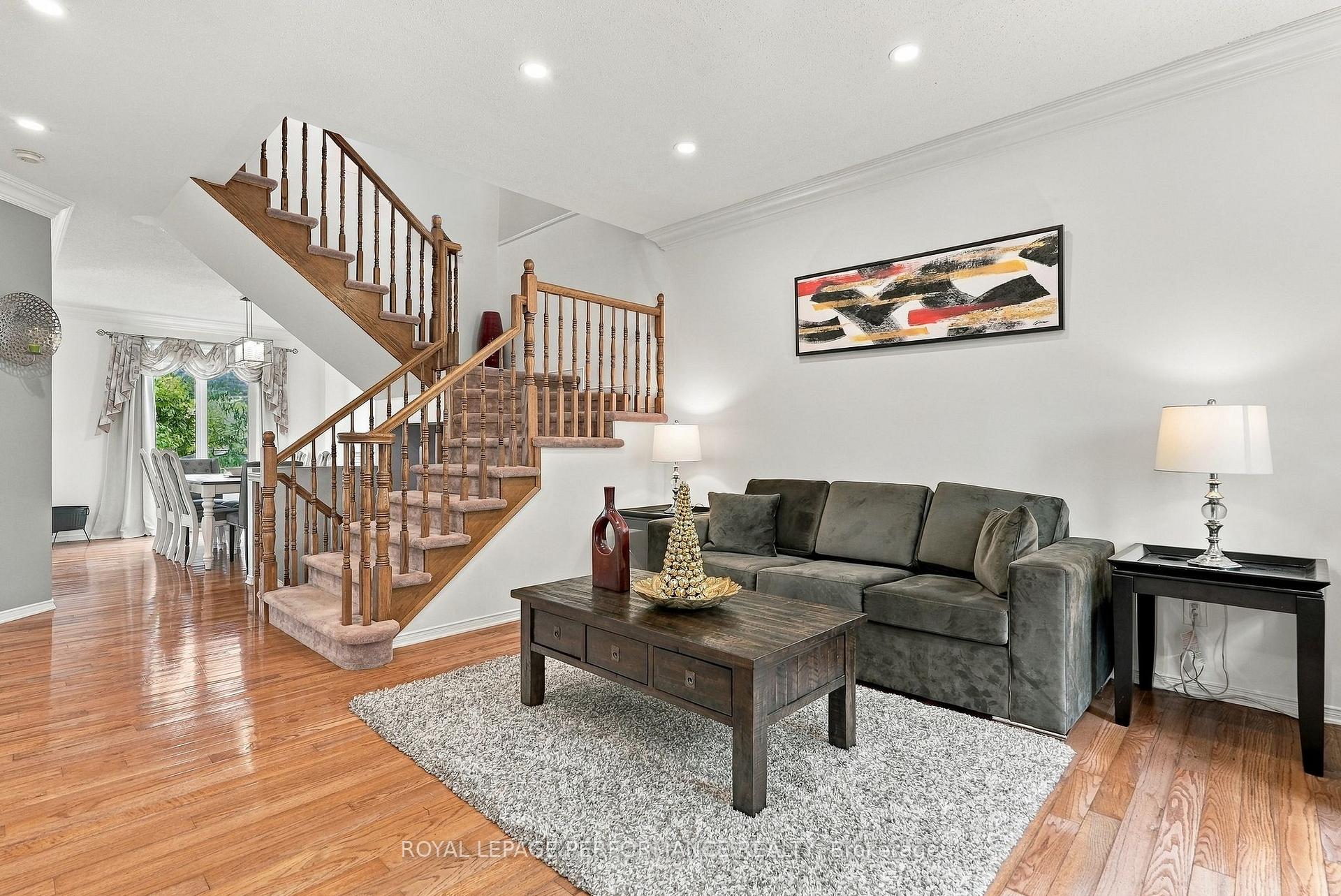 Photo 6 of 2151 Melanson Crescent, Ottawa, Avalon East — HOMEH