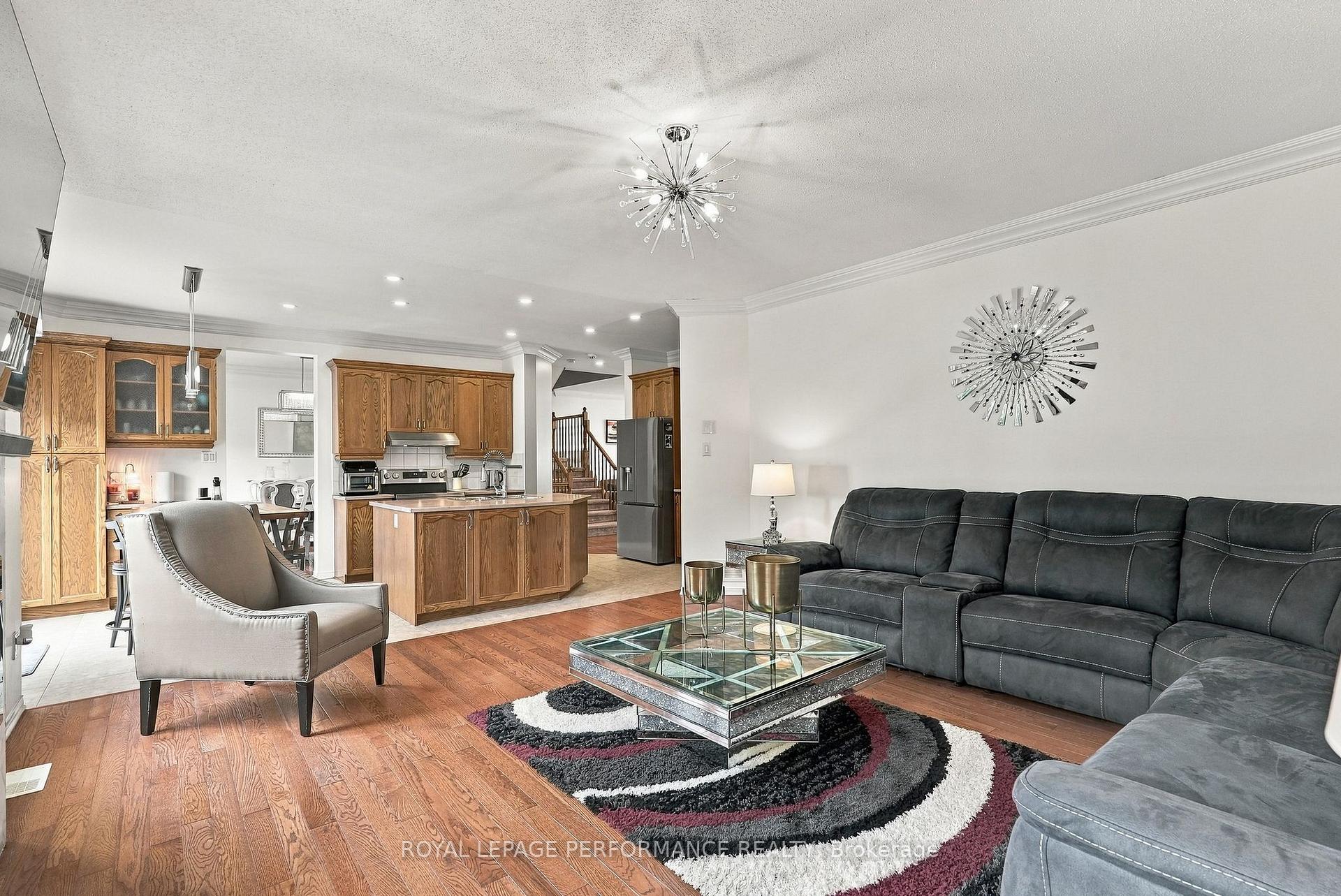 Photo 14 of 2151 Melanson Crescent, Ottawa, Avalon East — HOMEH