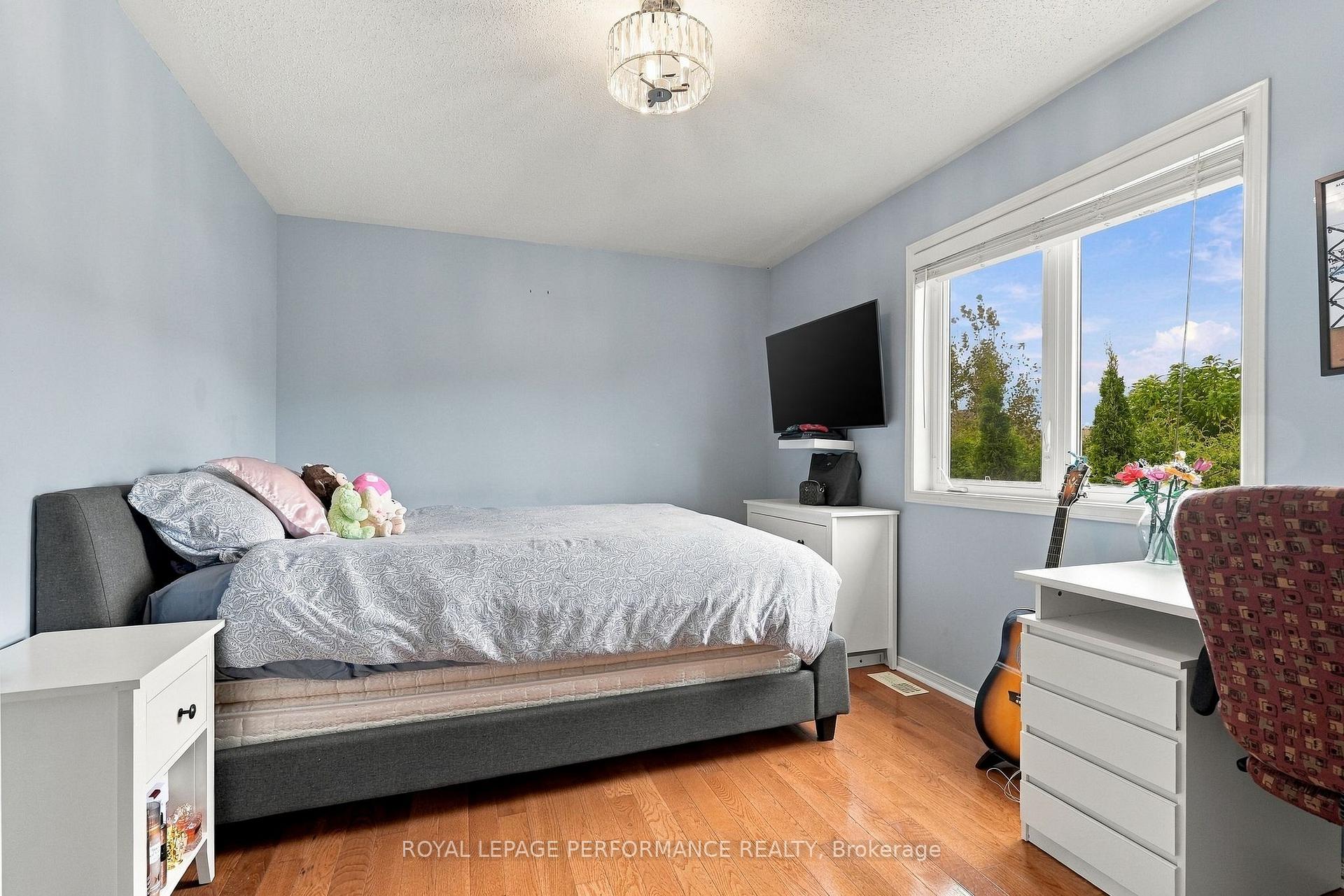 Photo 23 of 2151 Melanson Crescent, Ottawa, Avalon East — HOMEH