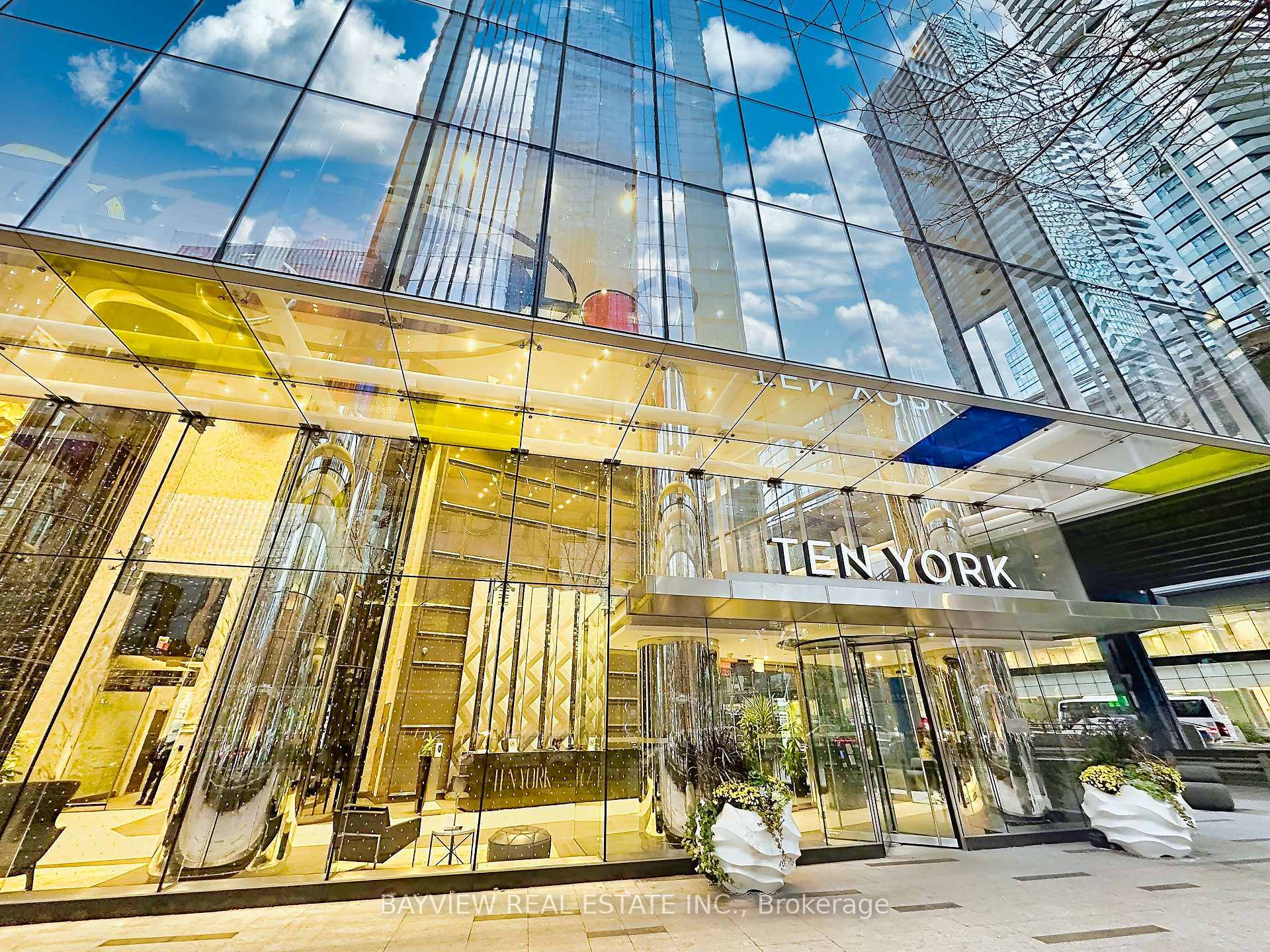 Photo 23 of Unit 4110, 10 York Street, Toronto, Waterfront Communities — HOMEH