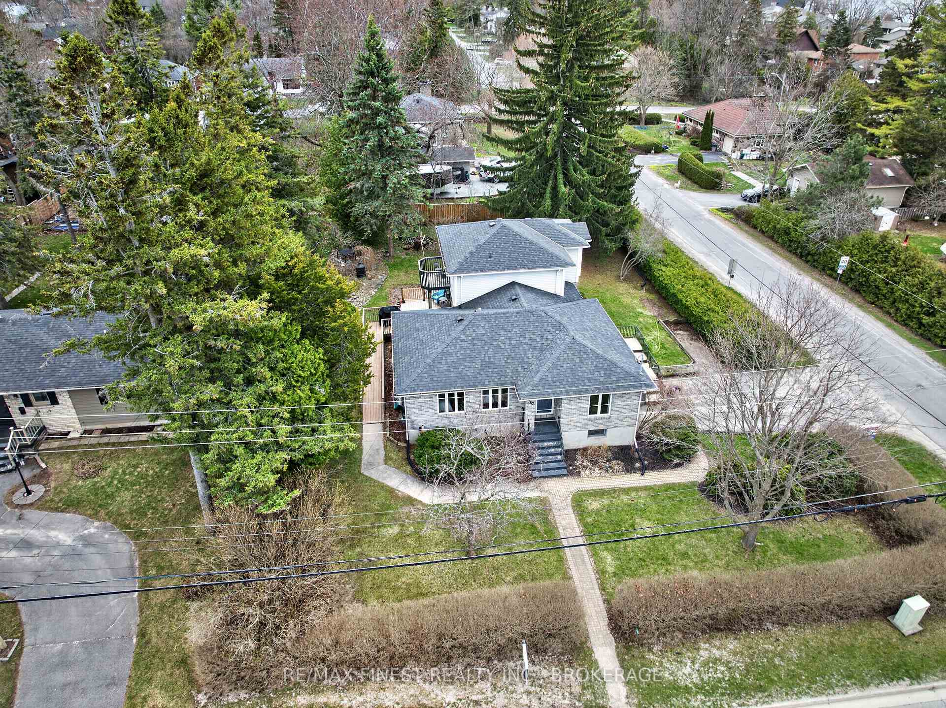 Photo 2 of 757 Front Road, Kingston, City SouthWest — HOMEH