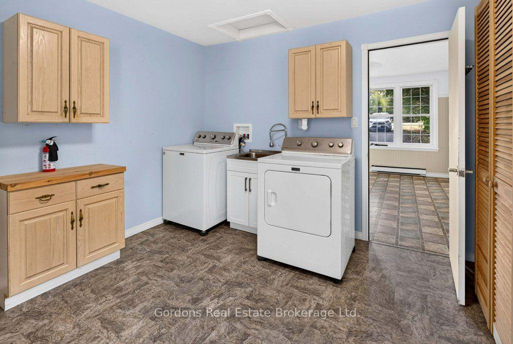 Photo 16 of 109 Prinyers Cove Crescent, Prince Edward County, North Marysburg Ward — HOMEH