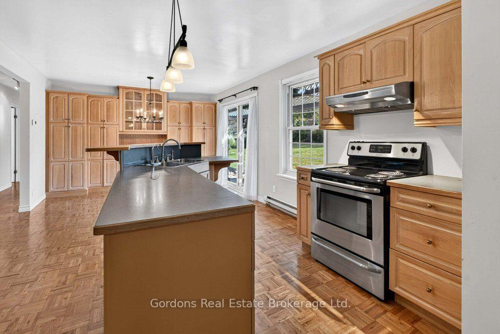 Photo 20 of 109 Prinyers Cove Crescent, Prince Edward County, North Marysburg Ward — HOMEH