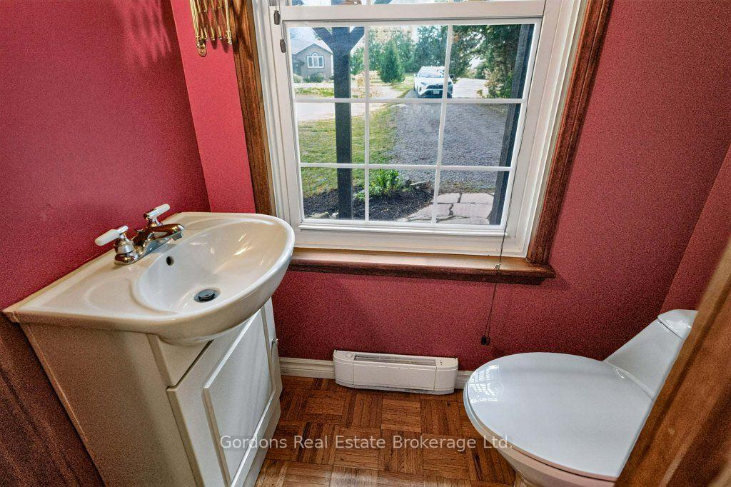 Photo 46 of 109 Prinyers Cove Crescent, Prince Edward County, North Marysburg Ward — HOMEH
