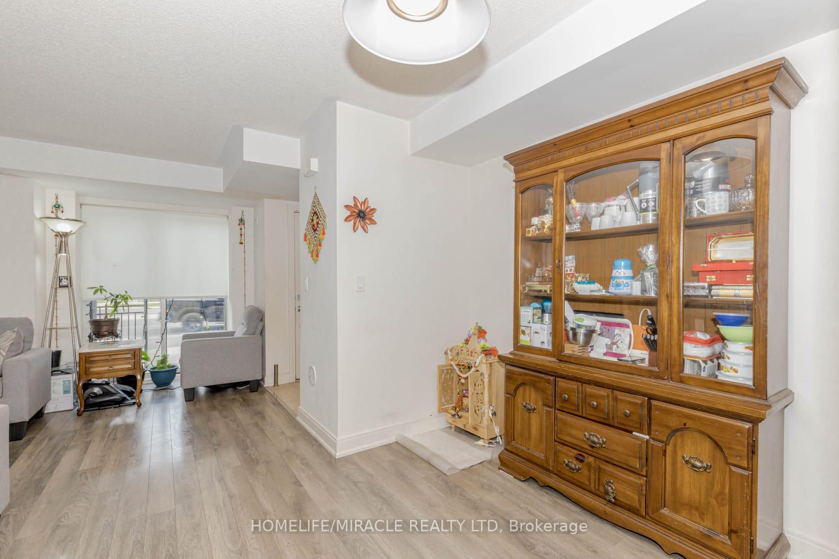 Photo 7 of Unit 29, 100 Dufay Road, Brampton, Northwest Brampton — HOMEH