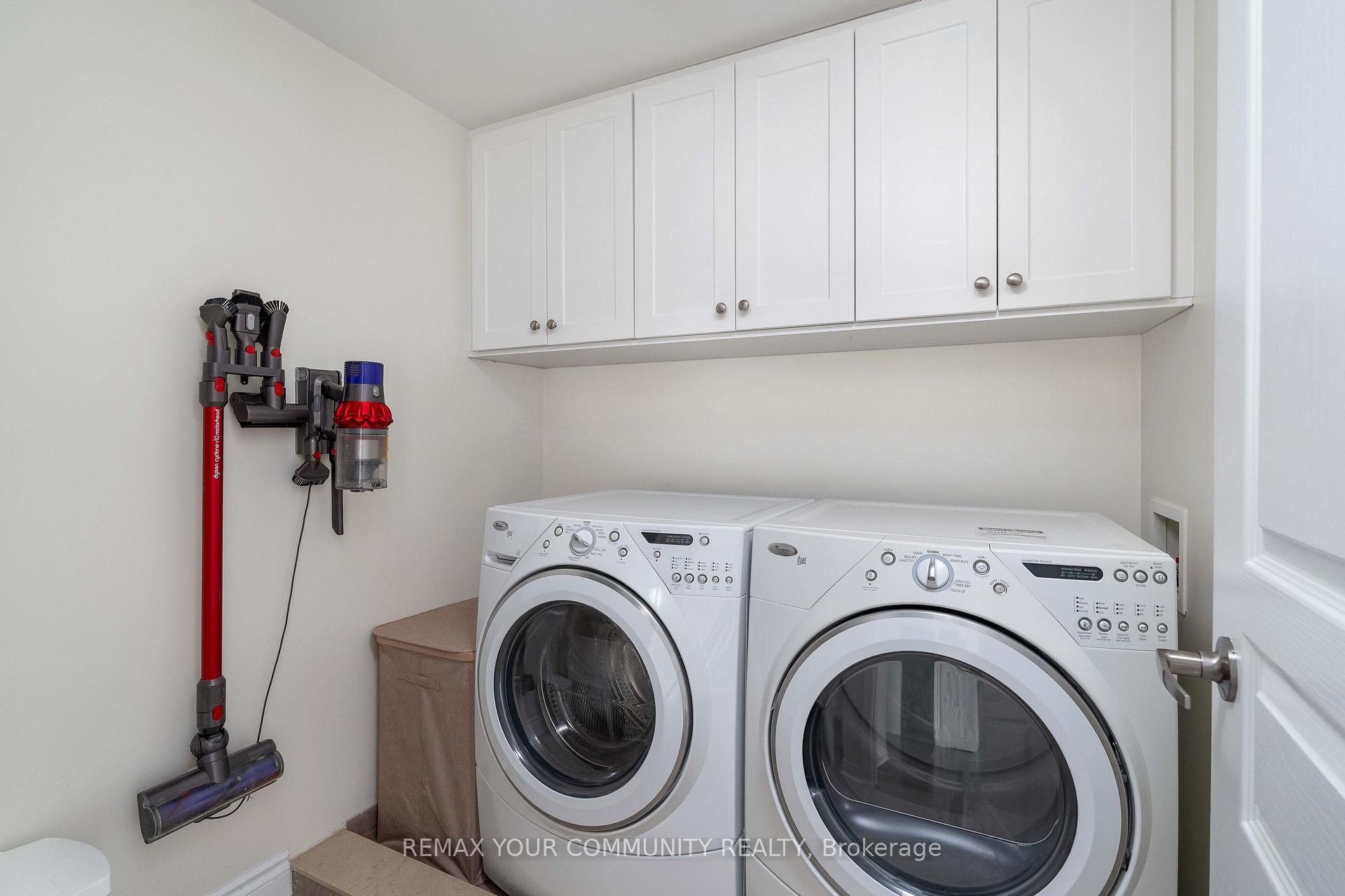 Photo 28 of 24 Gala Lane, Etobicoke, Stonegate-Queensway — HOMEH