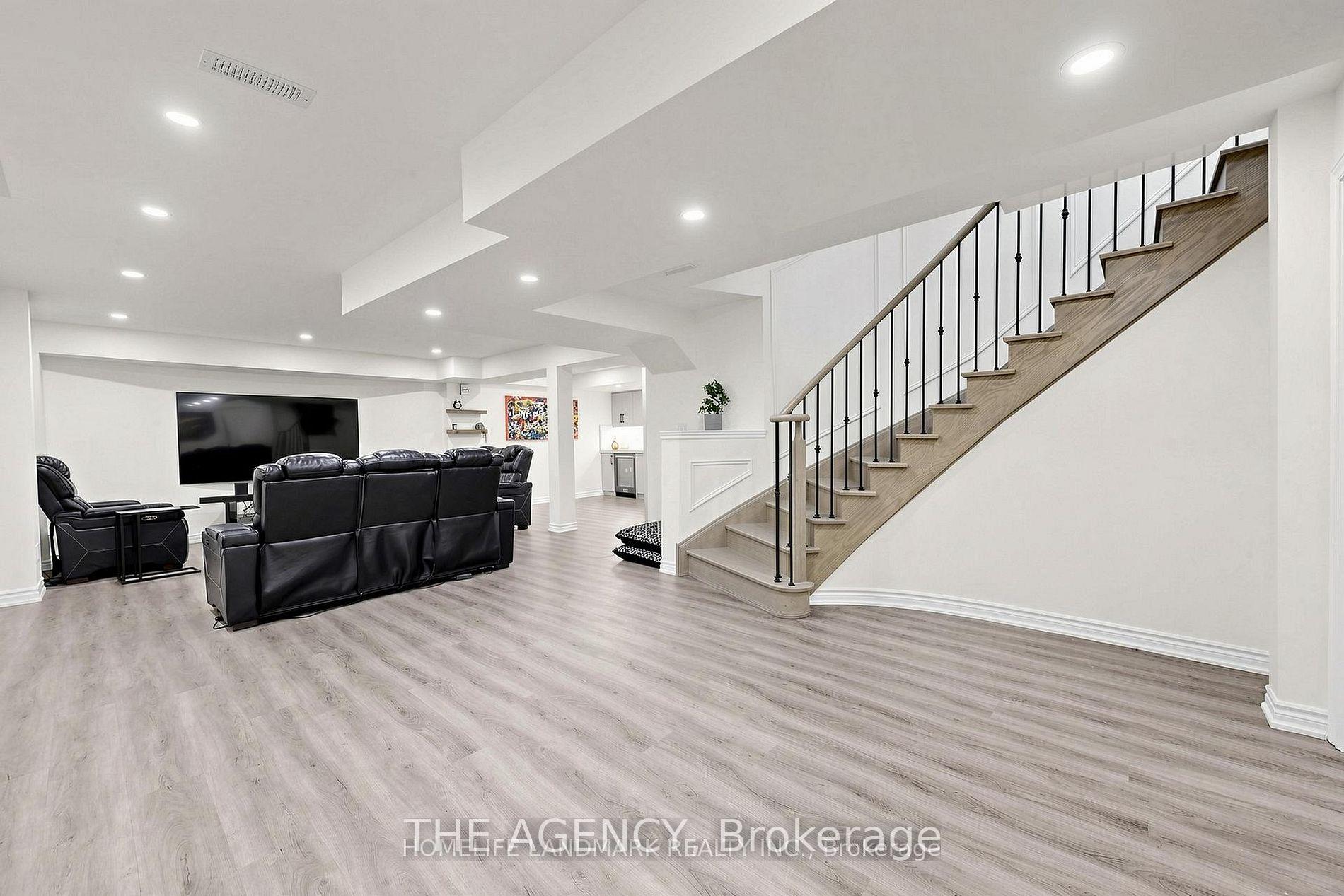 Photo 45 of 45 Morley Crescent, Whitby, Rolling Acres — HOMEH