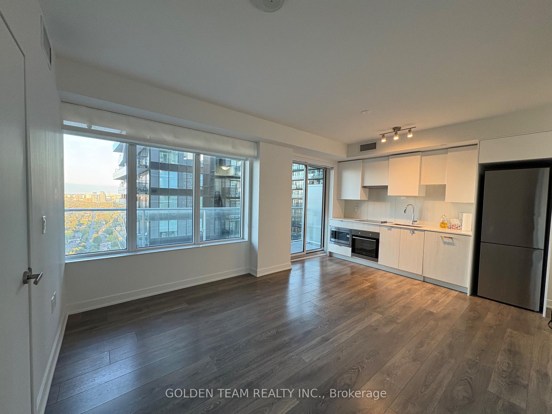 Photo 4 of Unit 3403, 99 Broadway Avenue, Toronto, Mount Pleasant West — HOMEH