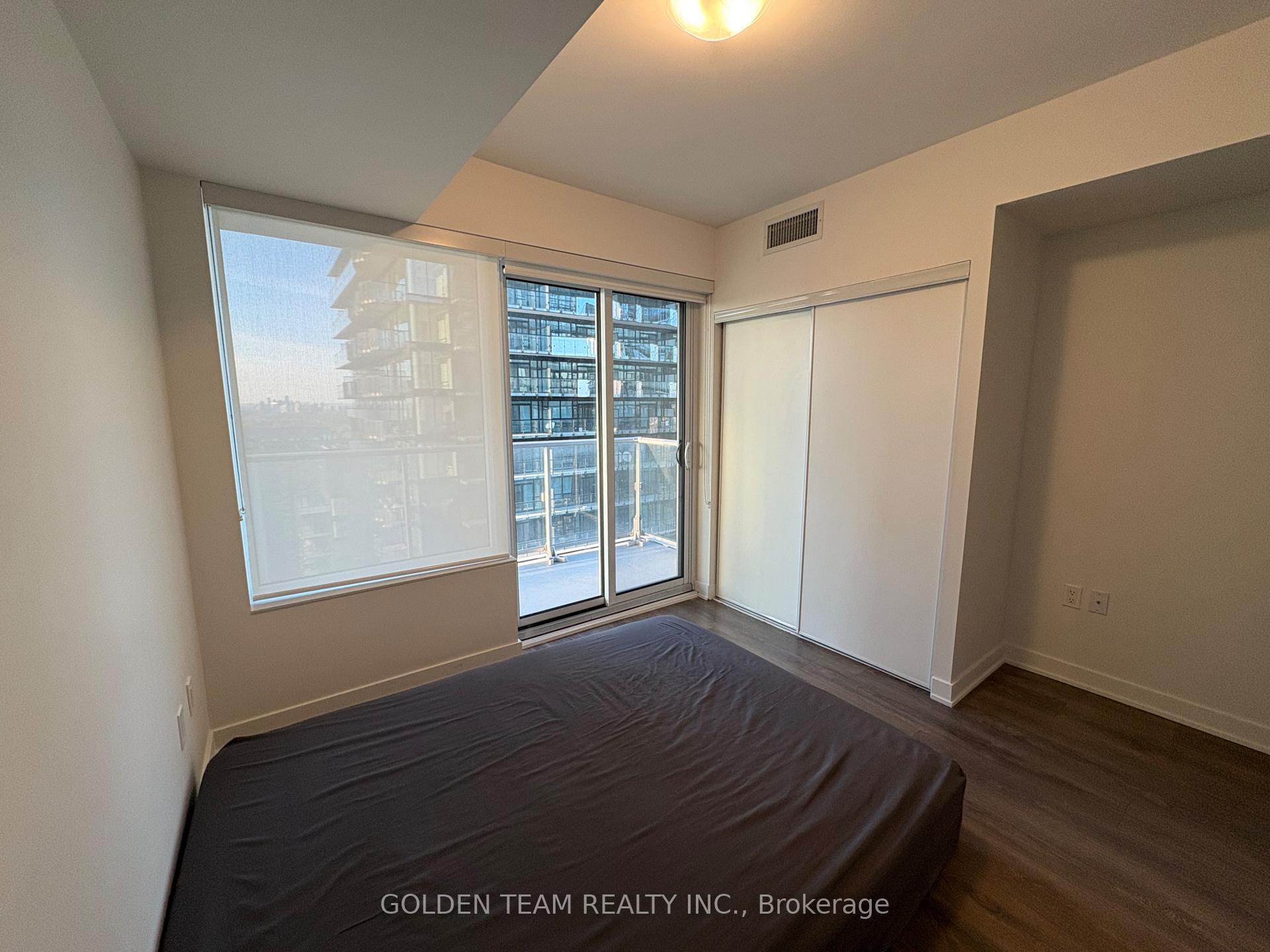 Photo 8 of Unit 3403, 99 Broadway Avenue, Toronto, Mount Pleasant West — HOMEH