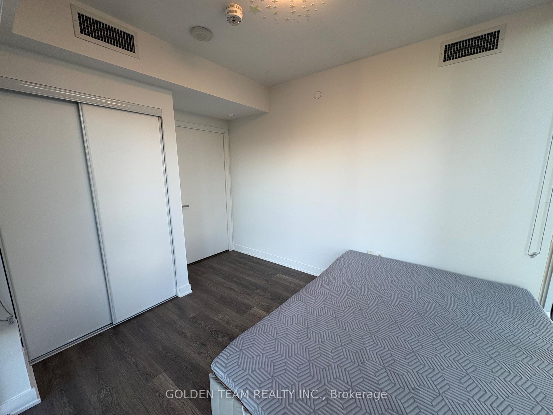 Photo 11 of Unit 3403, 99 Broadway Avenue, Toronto, Mount Pleasant West — HOMEH