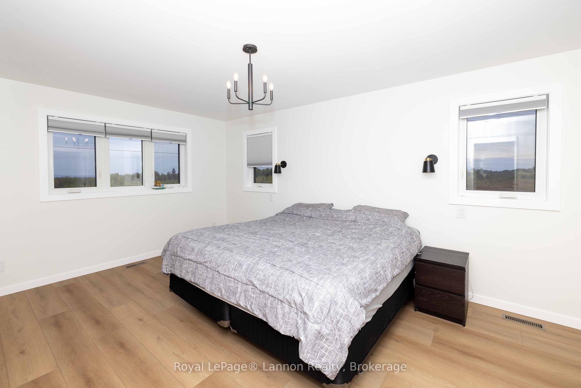 Photo 19 of 721 Topaz Place, Thunder Bay, Dawson Heights — HOMEH