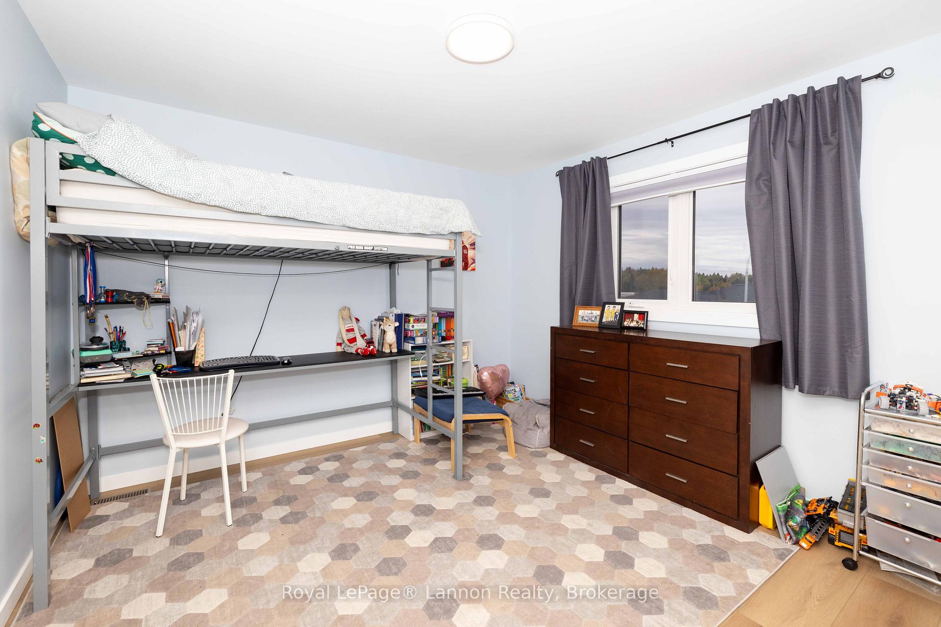 Photo 27 of 721 Topaz Place, Thunder Bay, Dawson Heights — HOMEH