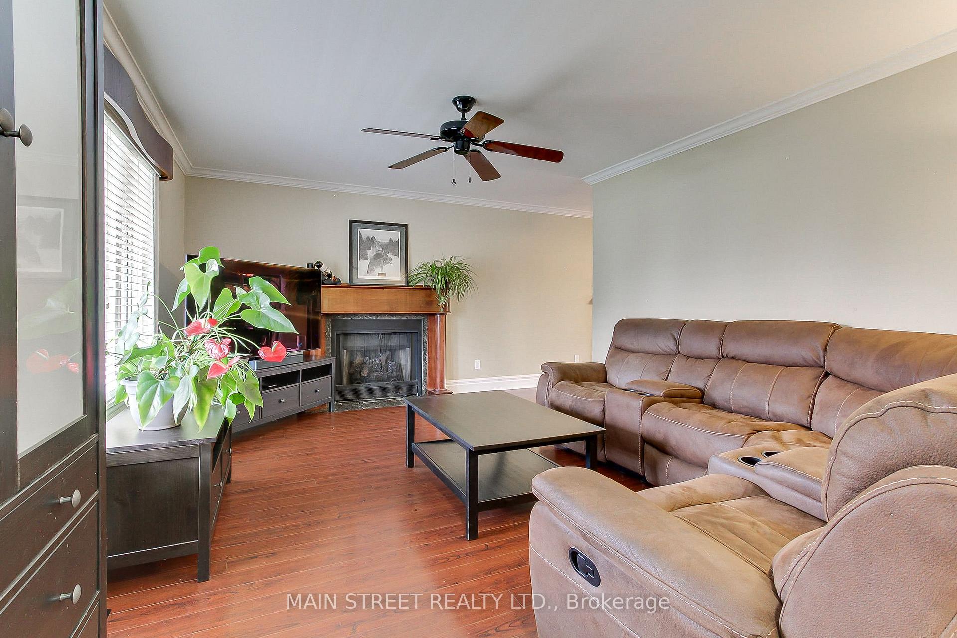Photo 4 of 276 Crawford Street, Barrie, Ardagh — HOMEH