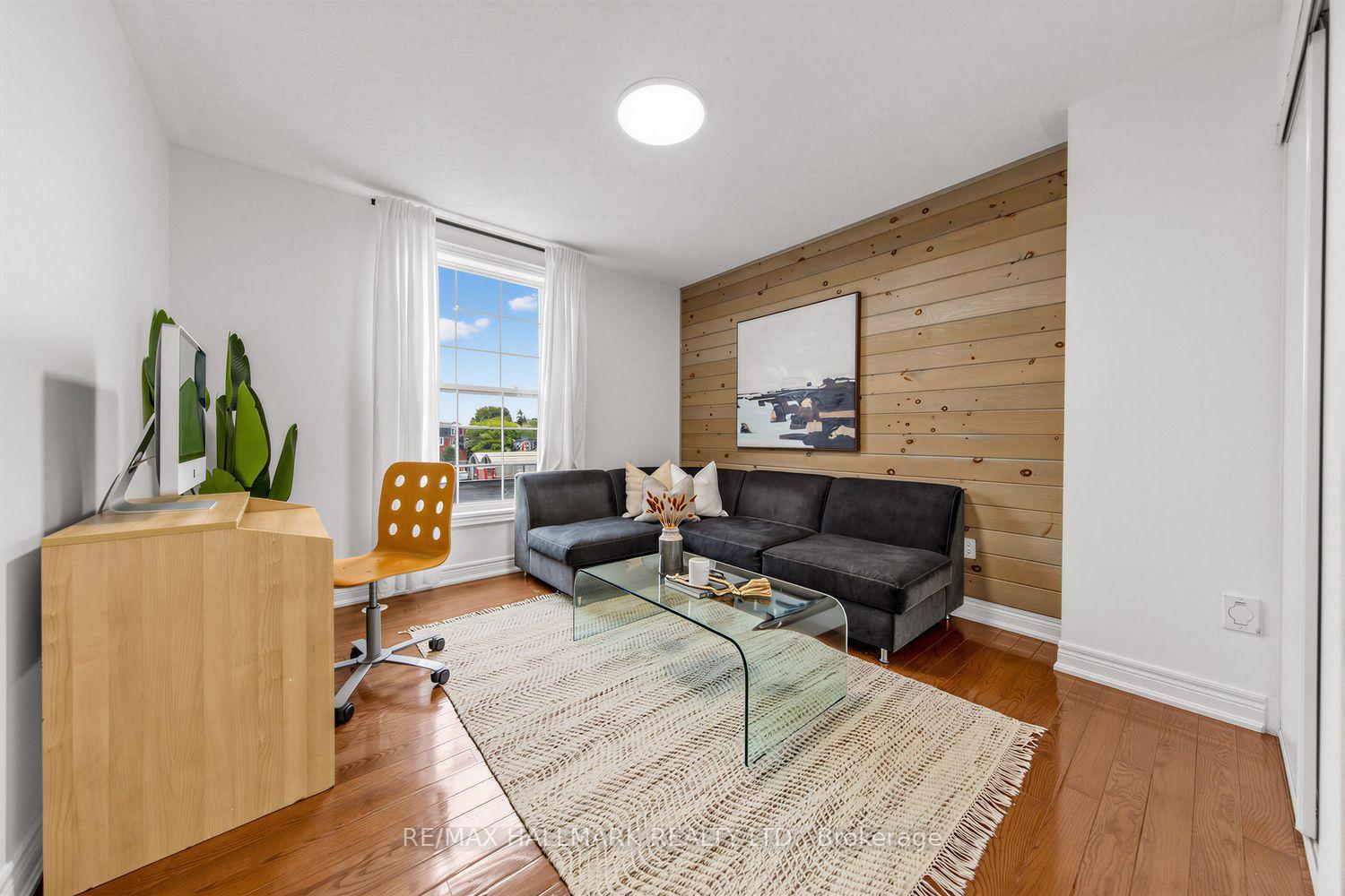 Photo 14 of 34 Fairhead Mews, Toronto, East End-Danforth — HOMEH