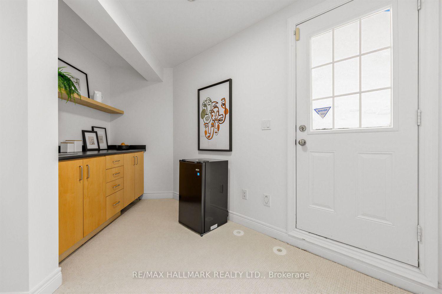 Photo 31 of 34 Fairhead Mews, Toronto, East End-Danforth — HOMEH
