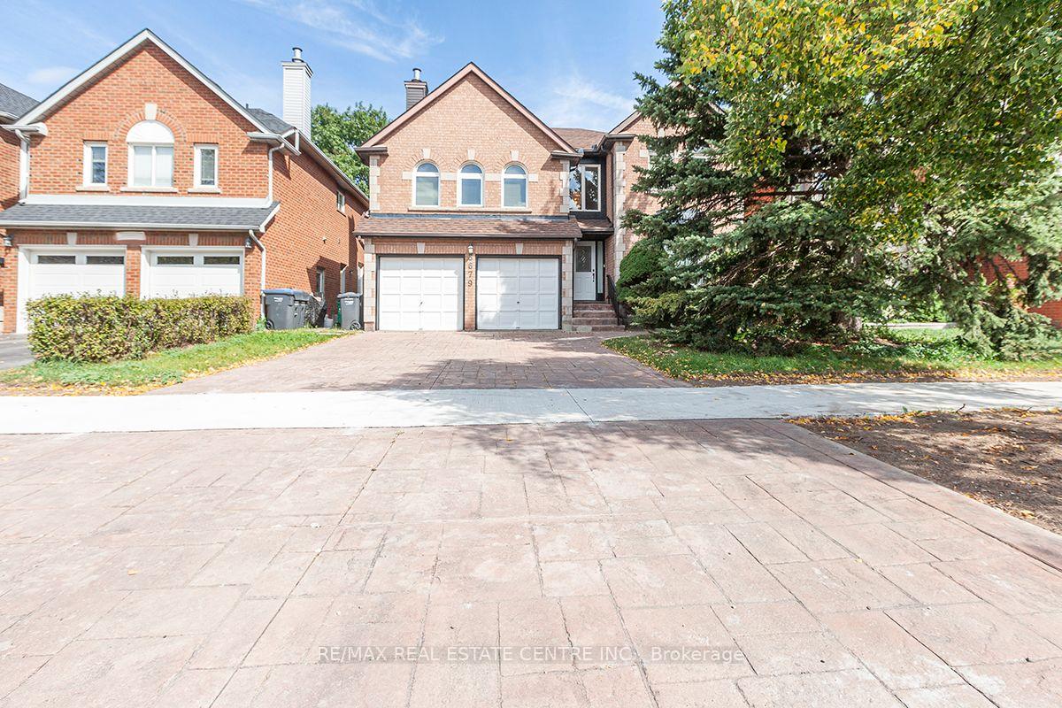 Photo 1 of 3679 Loyalist Drive, Mississauga, Erin Mills — HOMEH