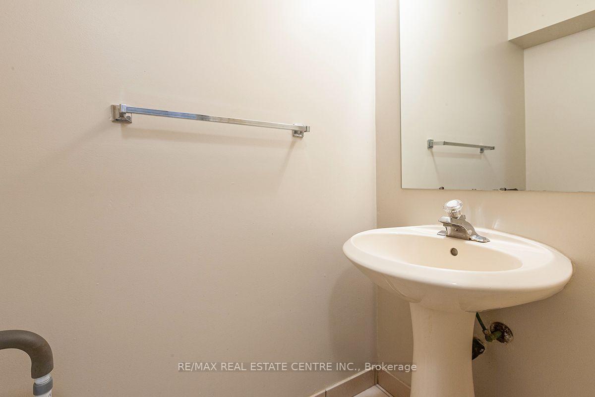 Photo 23 of 3679 Loyalist Drive, Mississauga, Erin Mills — HOMEH