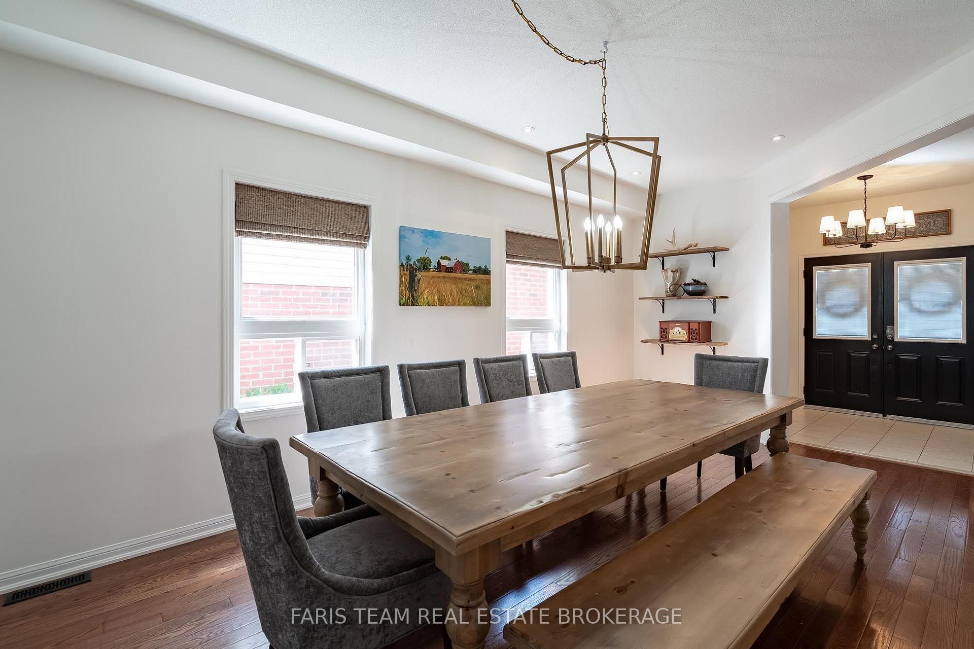 Photo 11 of 115 Winchester Terrace, Barrie, Rural Barrie Southeast — HOMEH