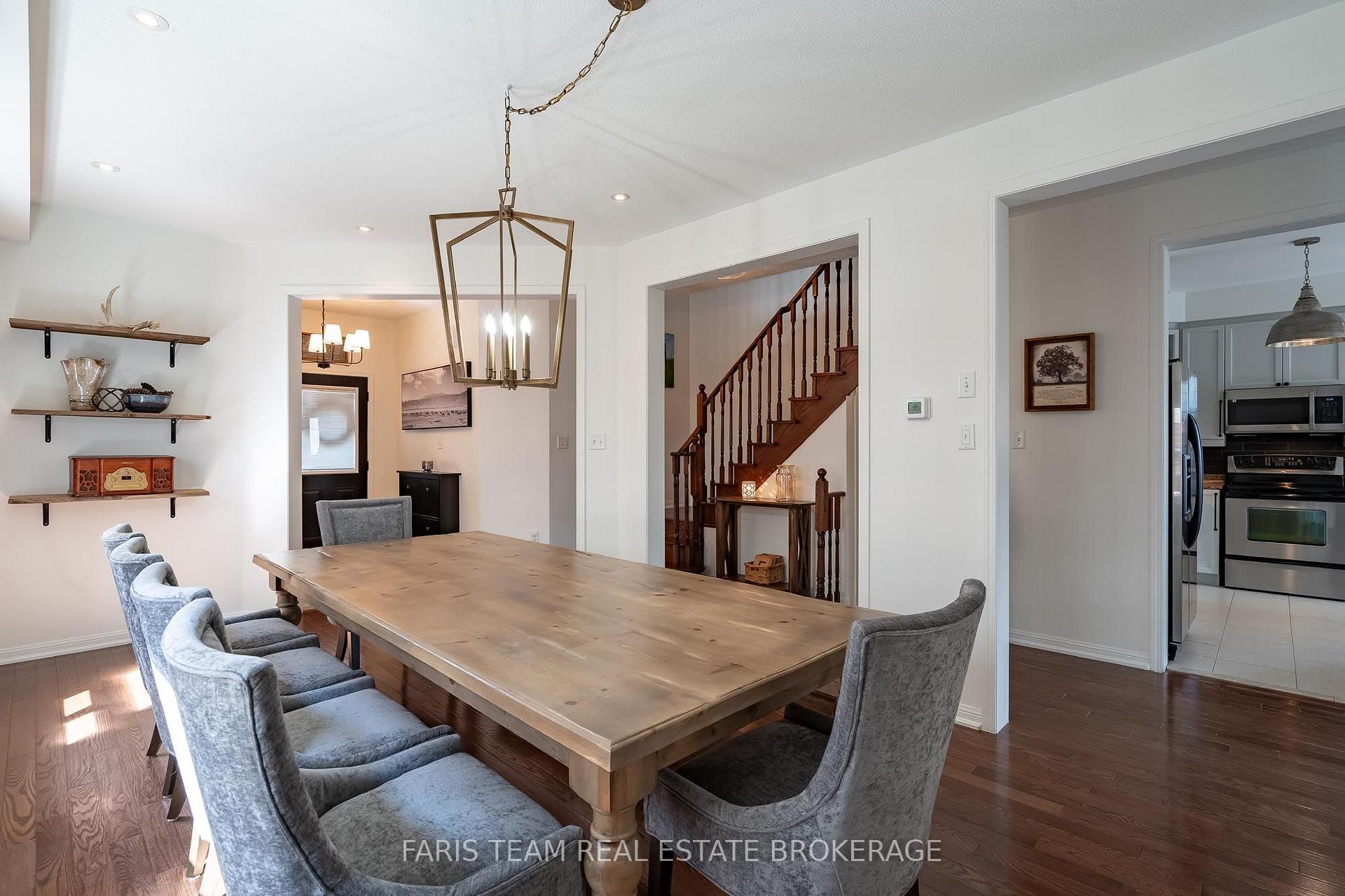 Photo 12 of 115 Winchester Terrace, Barrie, Rural Barrie Southeast — HOMEH