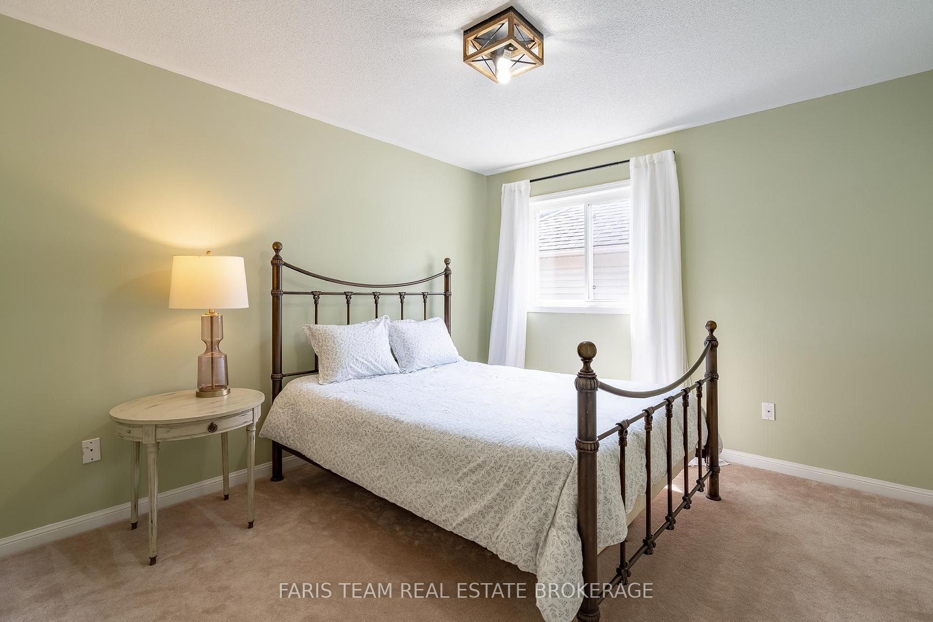 Photo 22 of 115 Winchester Terrace, Barrie, Rural Barrie Southeast — HOMEH