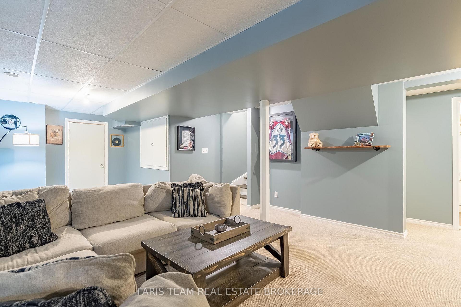 Photo 29 of 115 Winchester Terrace, Barrie, Rural Barrie Southeast — HOMEH