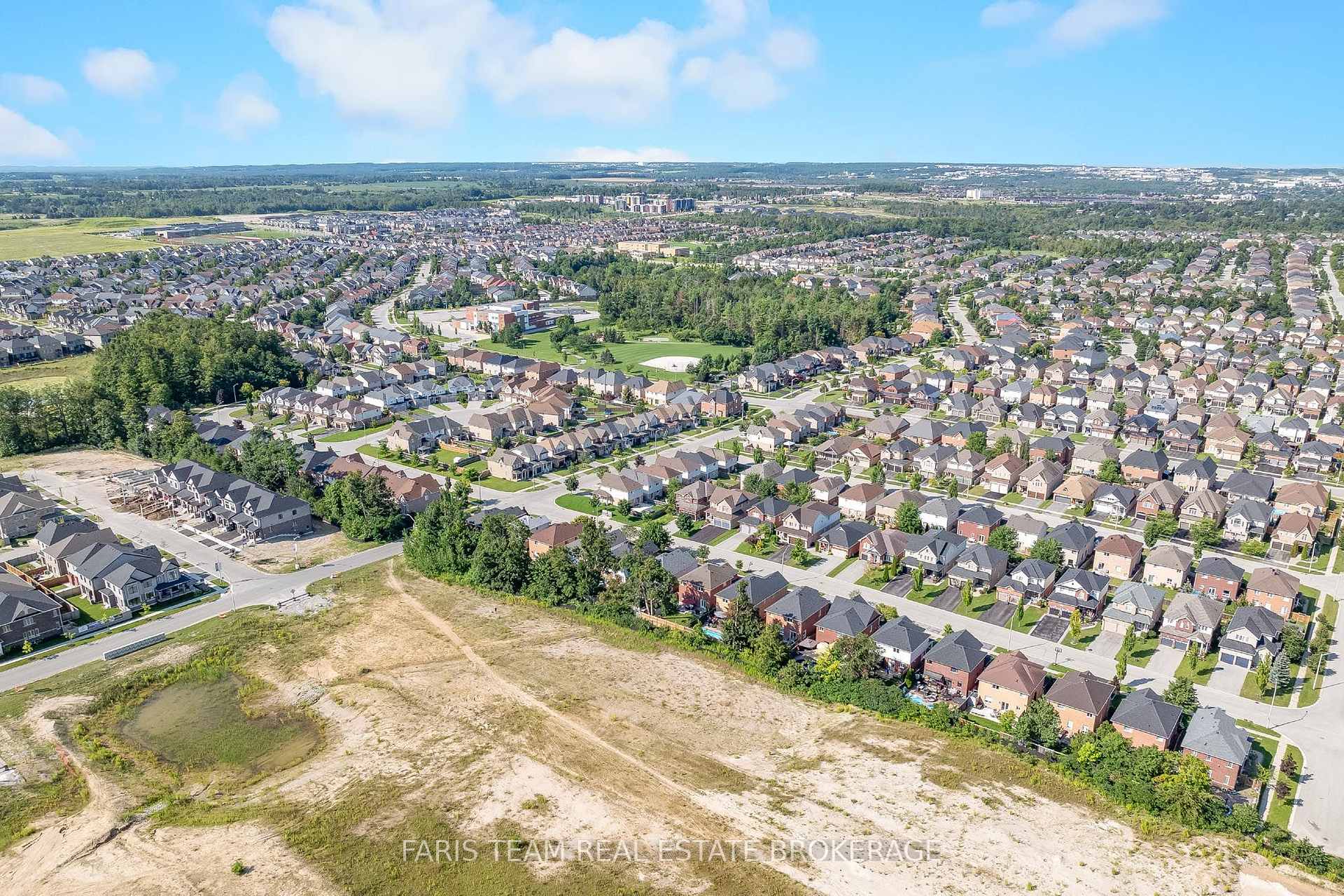 Photo 43 of 115 Winchester Terrace, Barrie, Rural Barrie Southeast — HOMEH