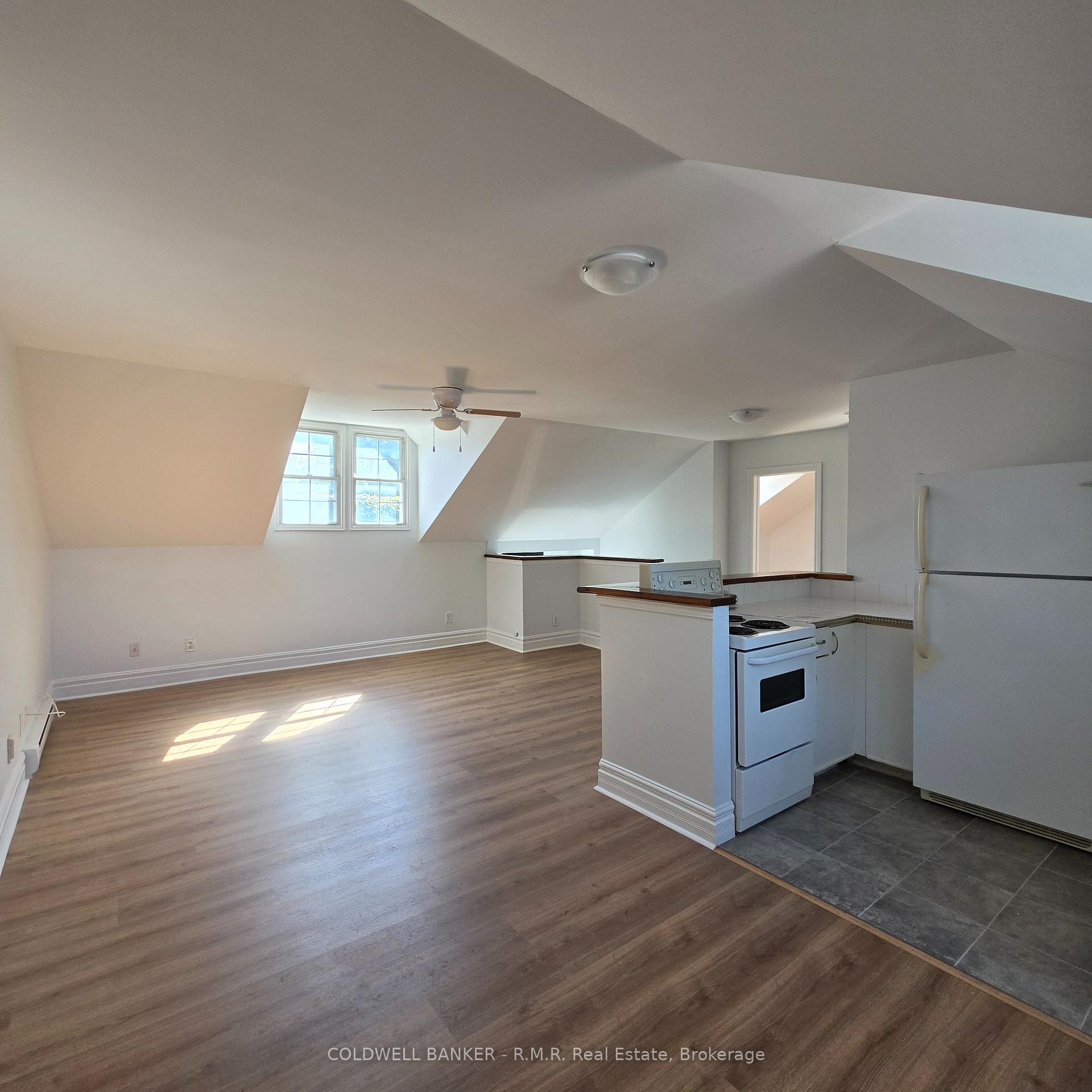 Photo 4 of Unit 2, 87 Albert Street, Cobourg — HOMEH