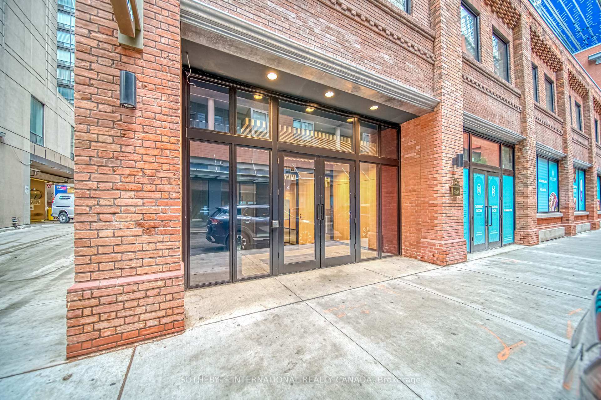Photo 3 of Unit 4002, 15 Mercer Street, Toronto, Waterfront Communities — HOMEH